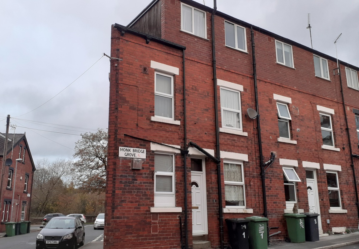 Guide Price £100,000, 1 Monkbridge Grove, Meanwood, Leeds, West